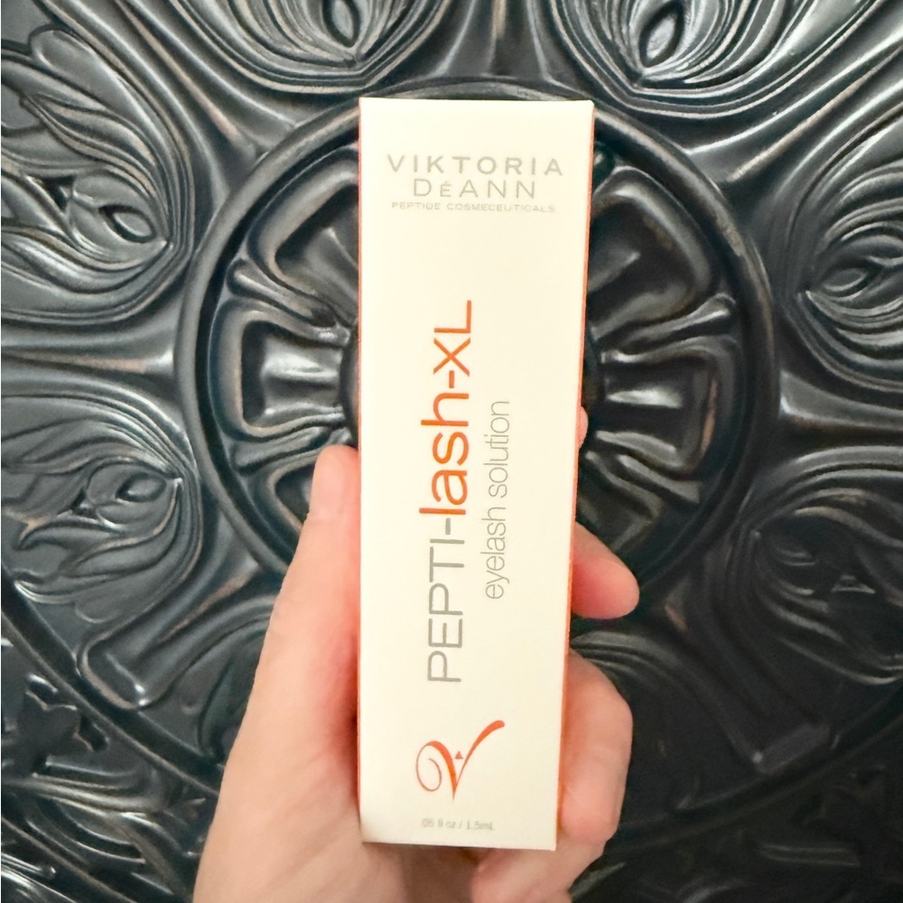 Viktoria DeAnn Pepti-lash XL Eyelash Serum Eyelash Growth NIB